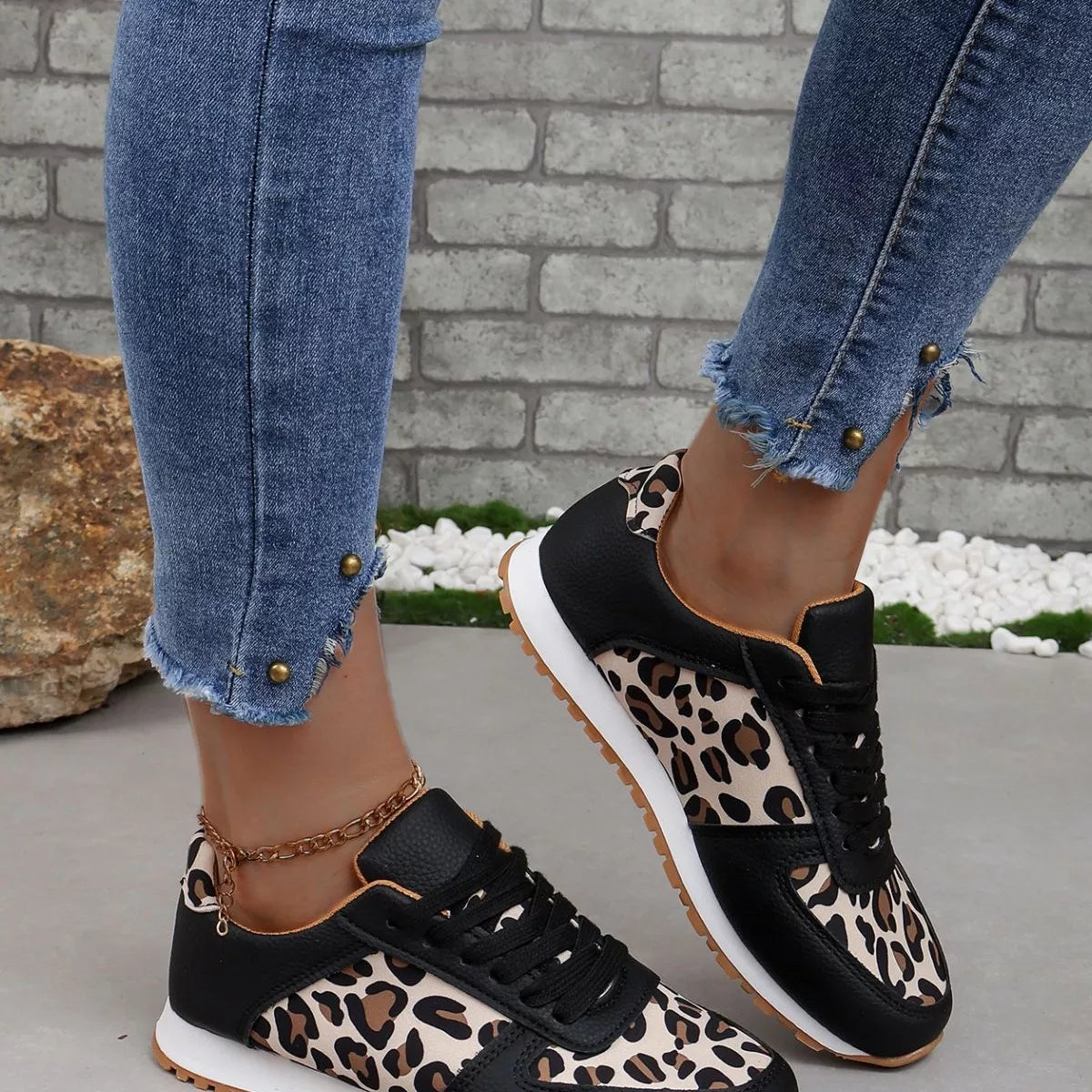 Leopard Print Casual Sneakers - Black