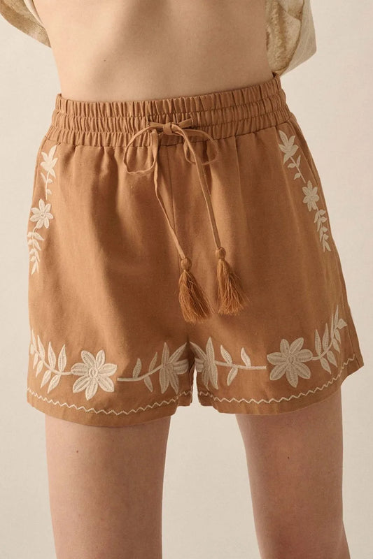 Boho Tasseled Elastic Waist Casual Shorts - Caramel