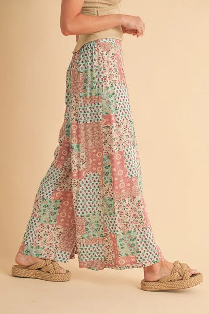Printed Wide Leg Pants -