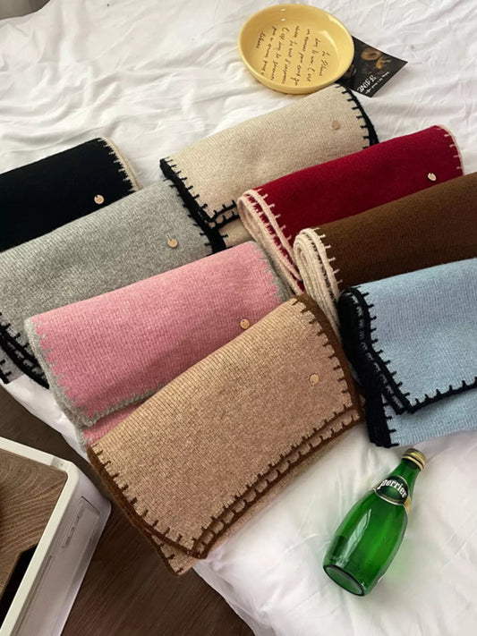 Contrast Trim Knit Scarf -