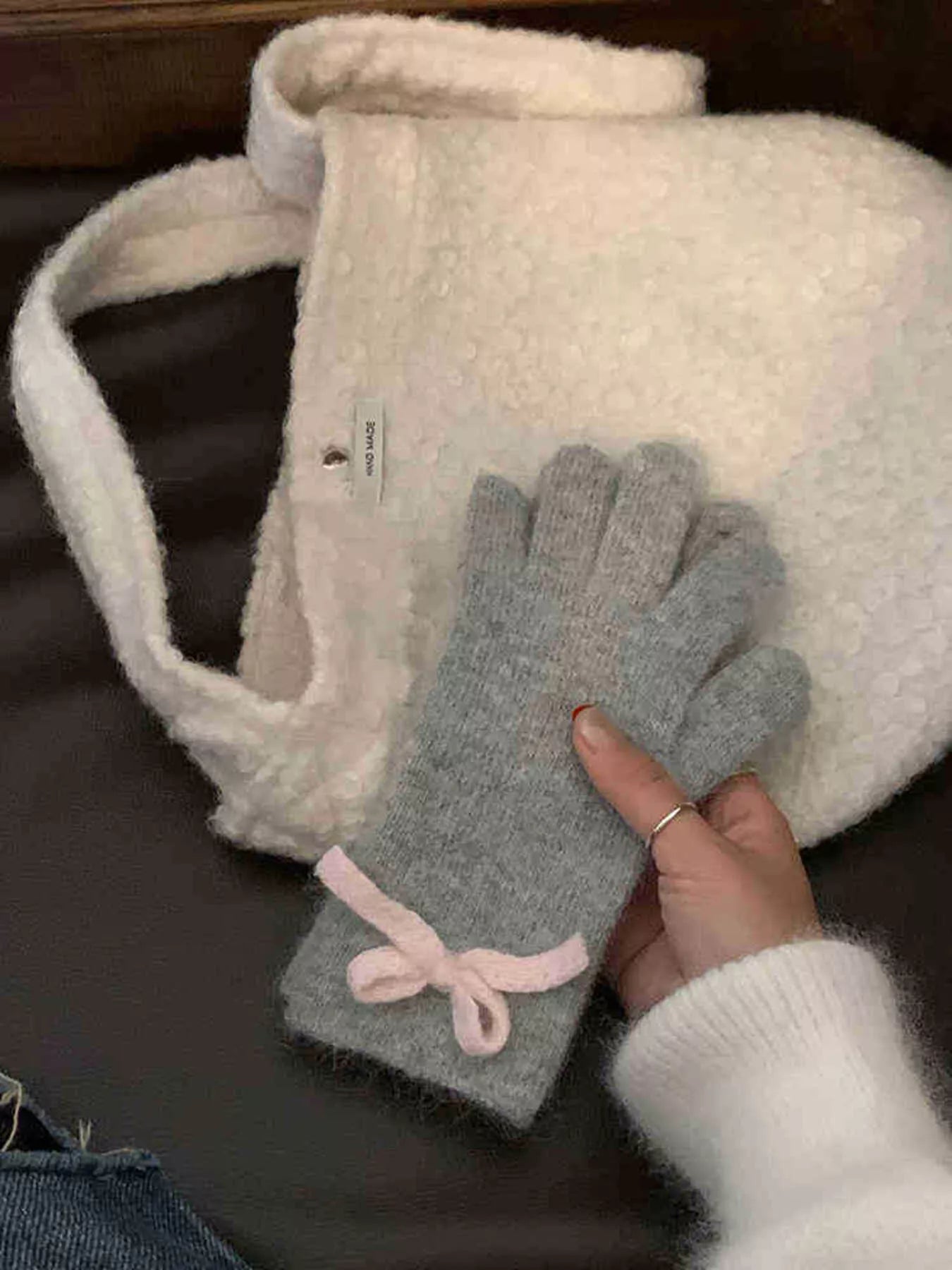 Bow-Accent Knit Gloves - Gray One Size