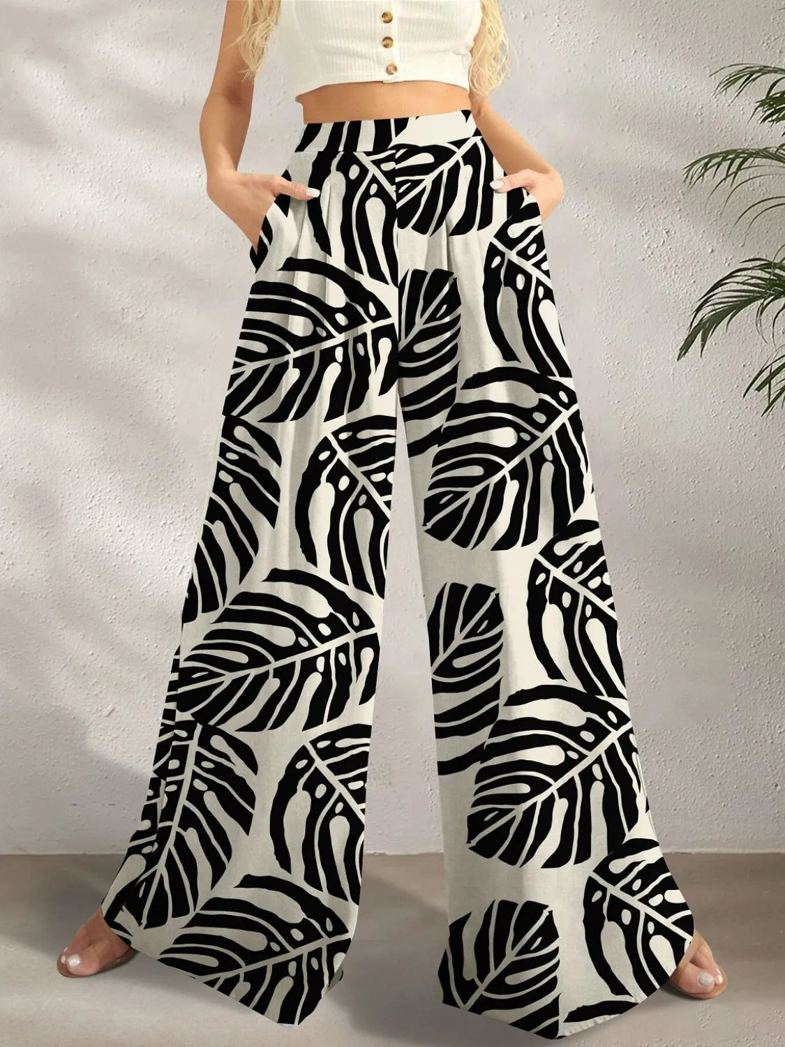 Printed Wide Leg Pants - Black