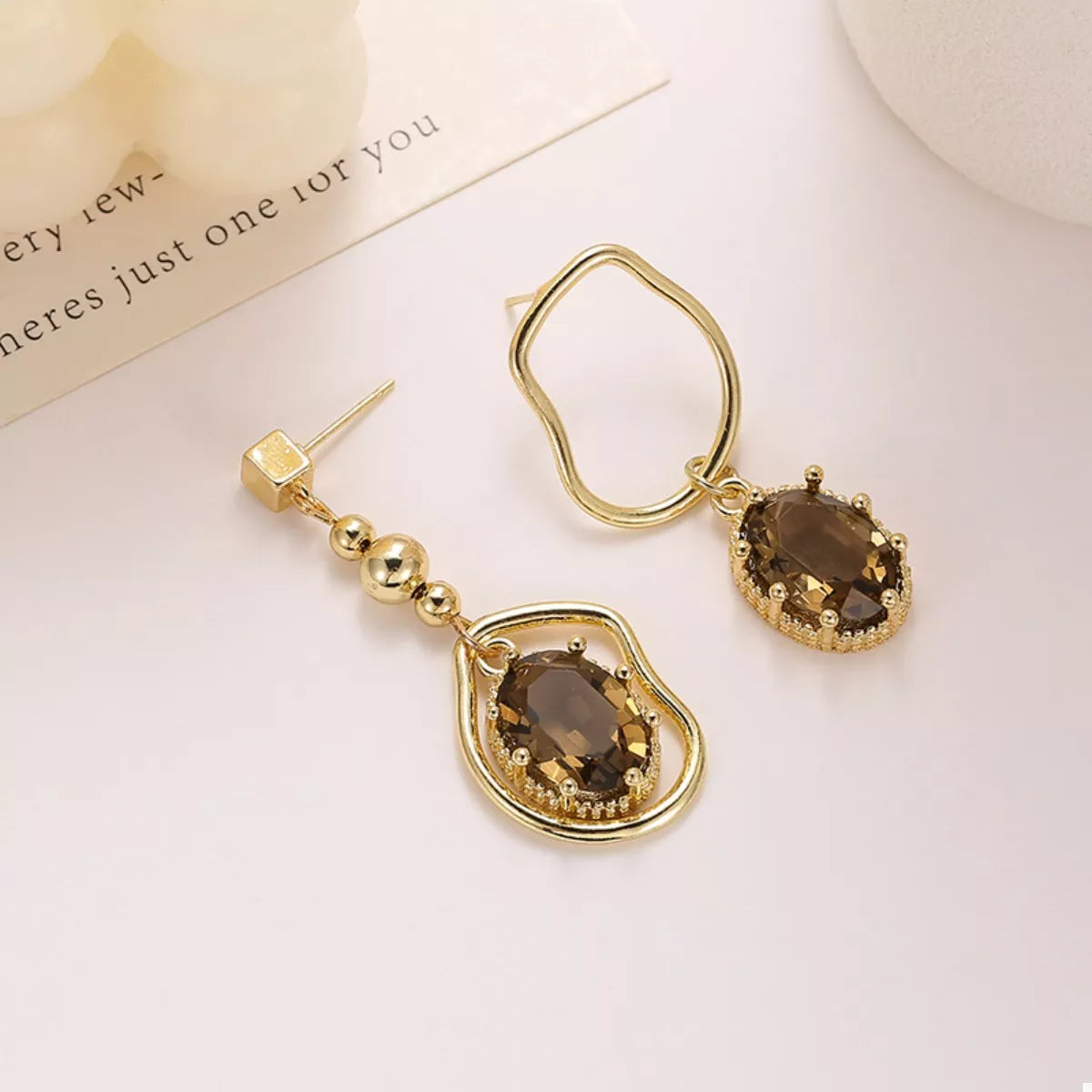 Asymmetrical Geometric Dangle Earrings -