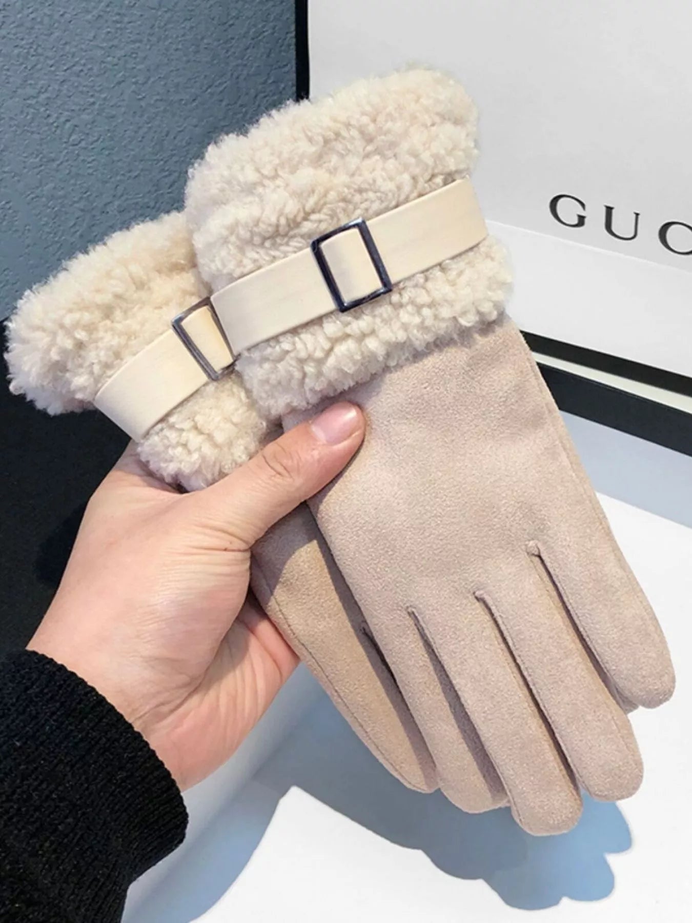Suede Gloves with Fur Cuff - Beige One Size