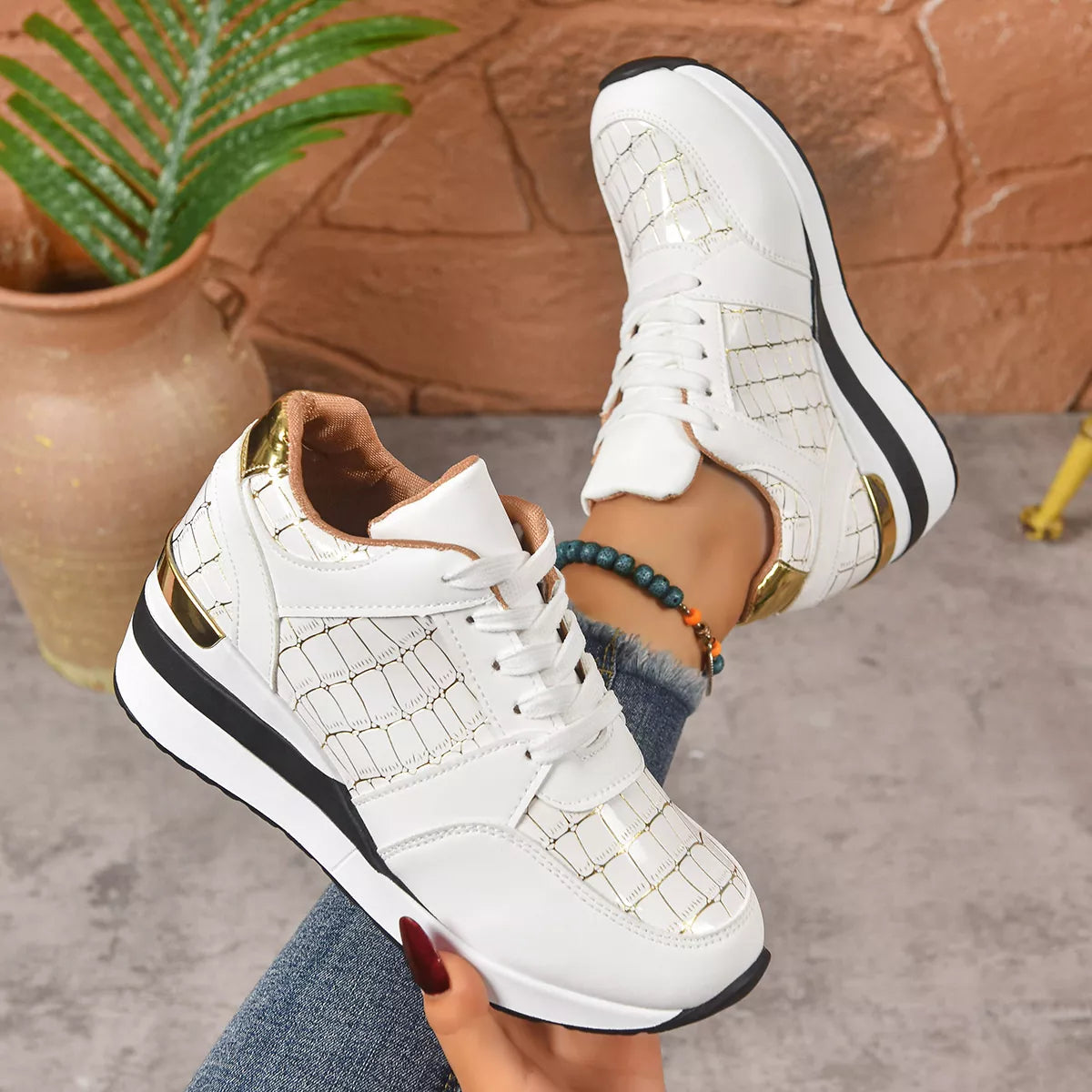 Lace Up Round Toe Sneakers - White