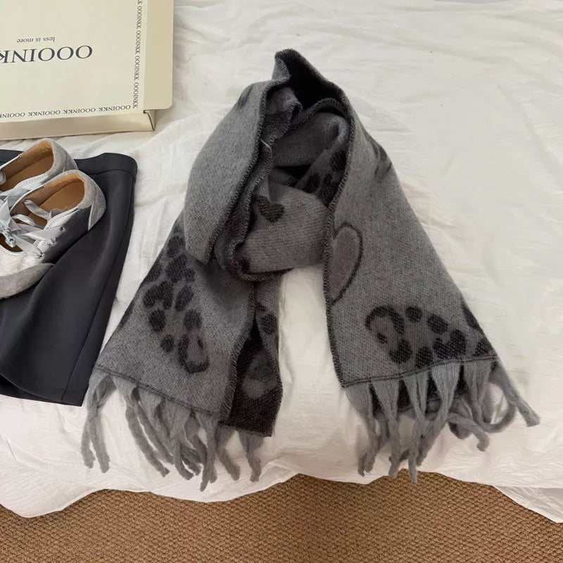 Leopard Heart Warm Scarf -