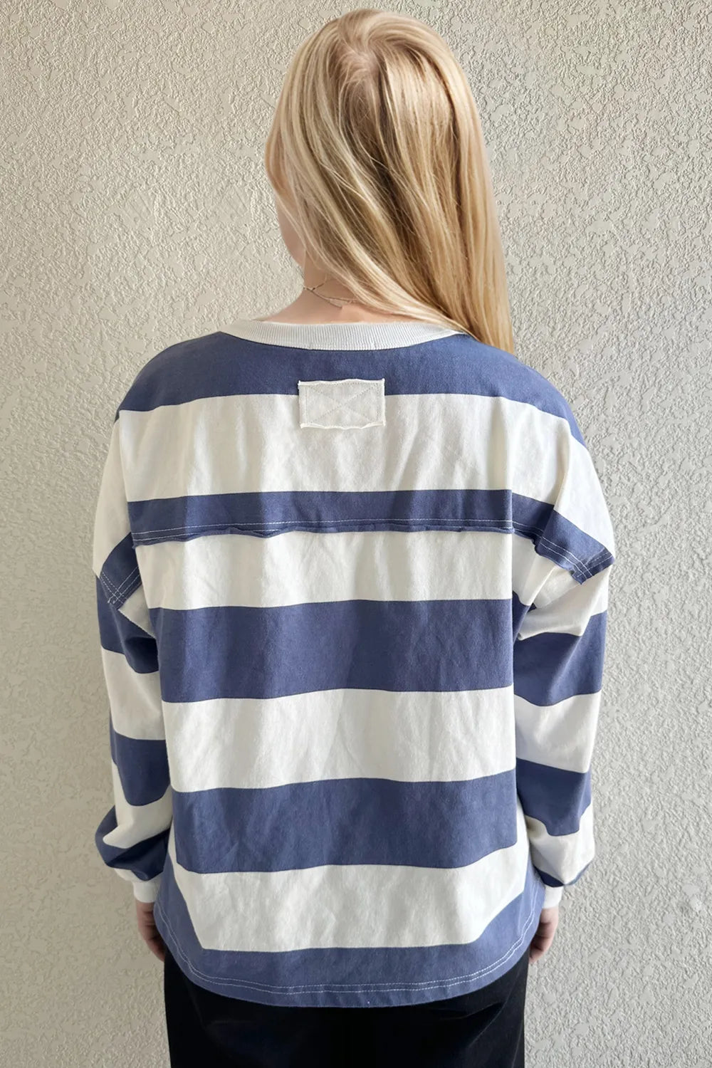 Exposed Seam Contrast Striped Round Neck T-Shirt -