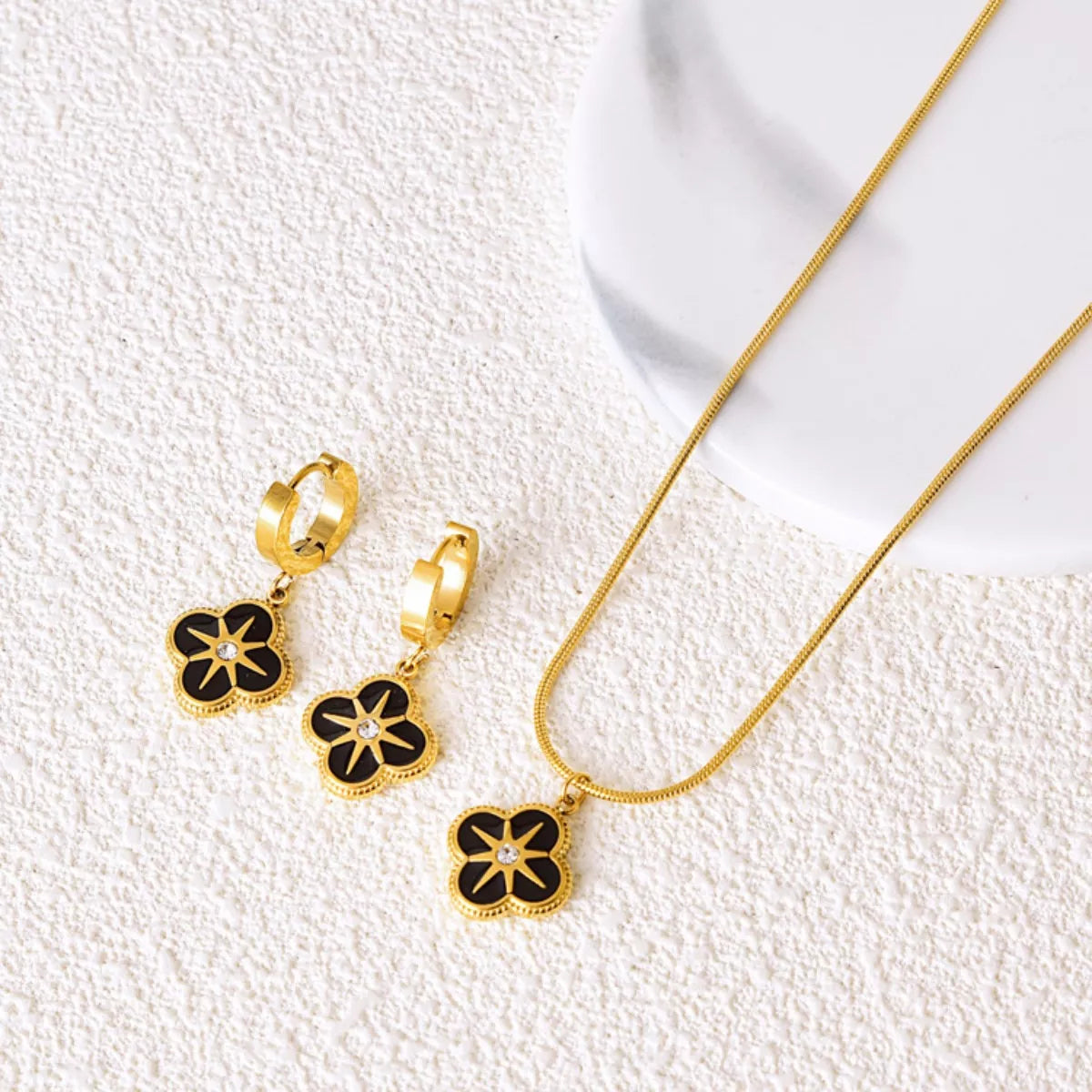 Four-Leaf Clover Pendant Necklace and Earrings Jewelry Set -
