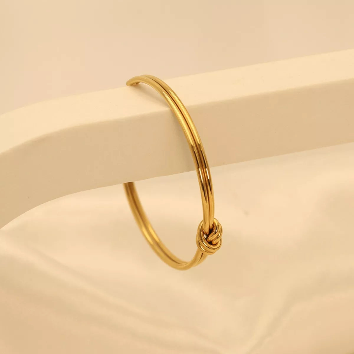 Knot Open Bracelet -
