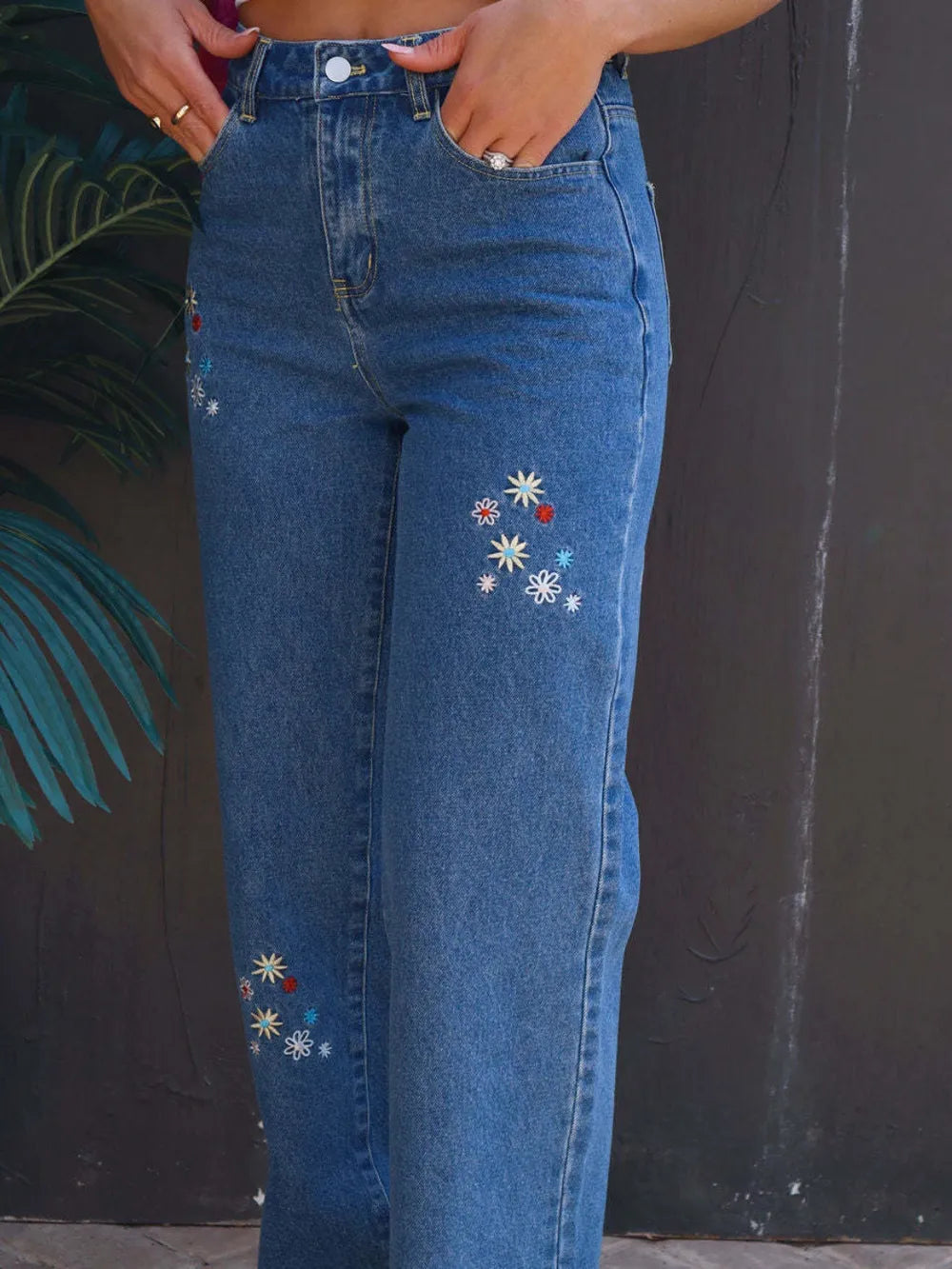 Embroidered Straight Jeans -