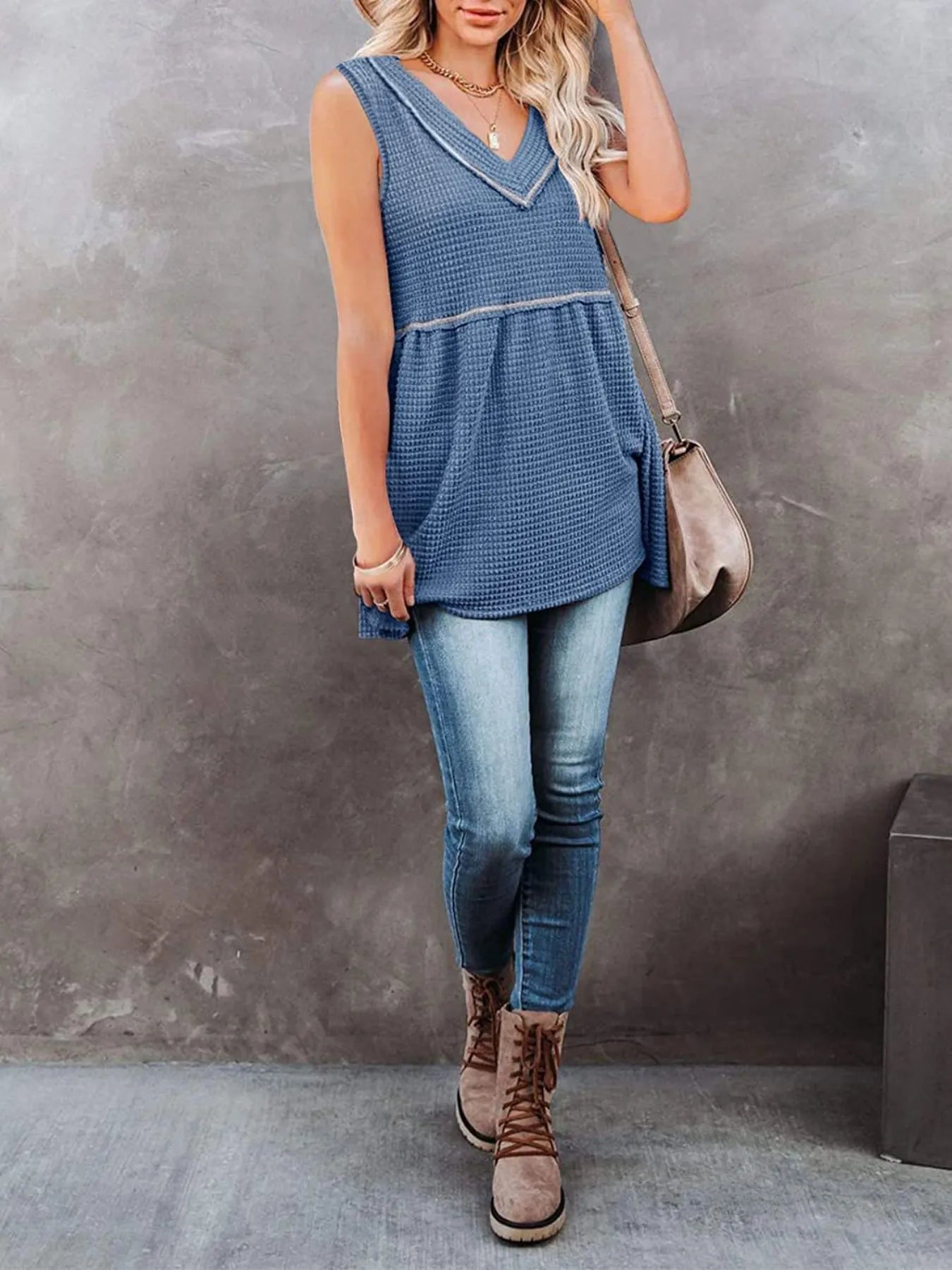 V-Neck Contrast Trim Waffle Knit Tank Top - Blue
