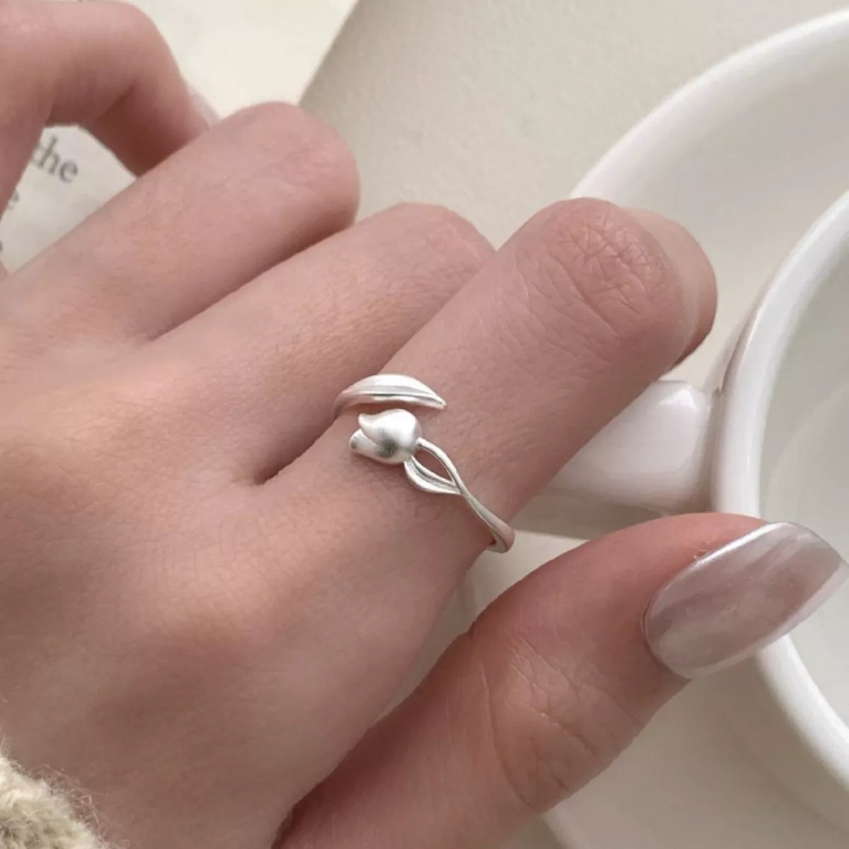 Flower Bypass Ring -