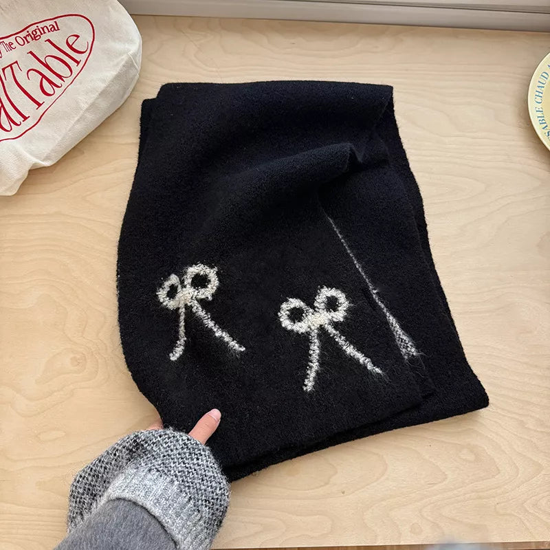 Bow Winter Scarf - Black One Size