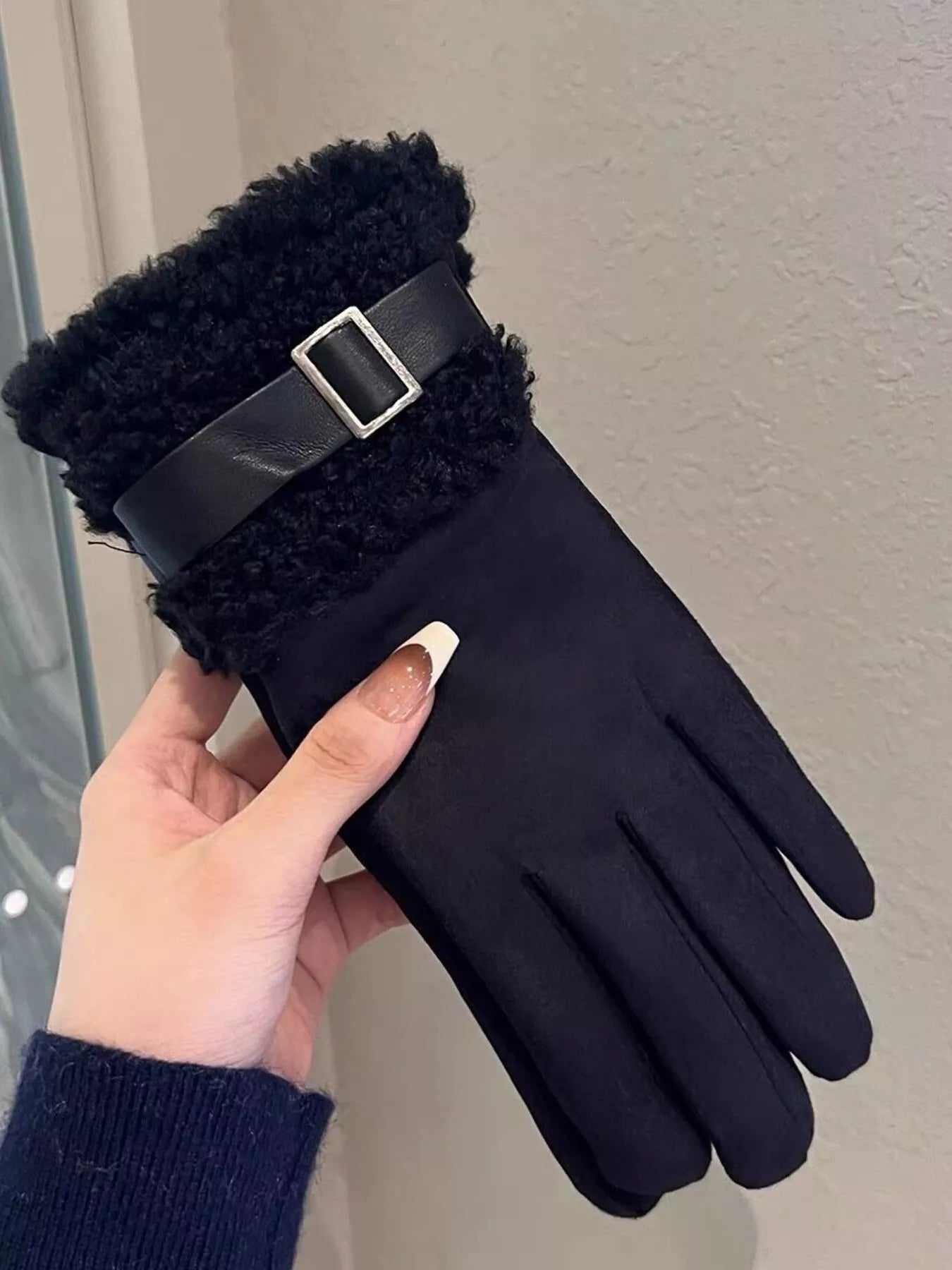 Suede Gloves with Fur Cuff - Black One Size