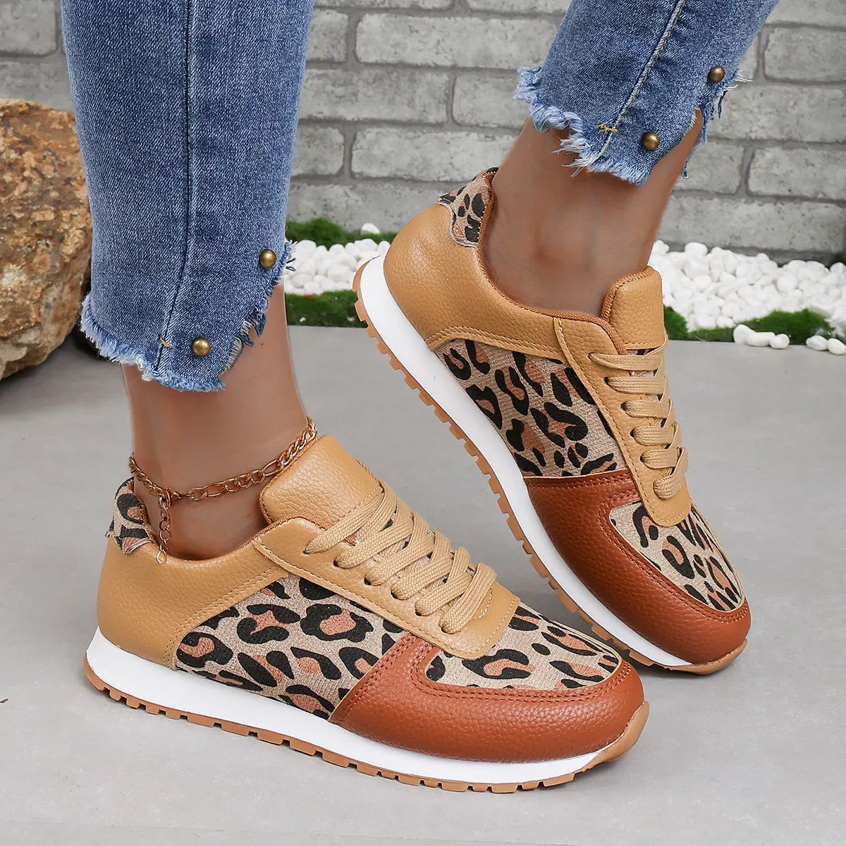 Leopard Print Casual Sneakers - Brown