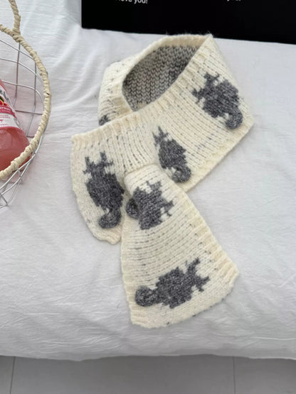 Knitted Contrast Pattern Warm Scarf - Off-white One Size