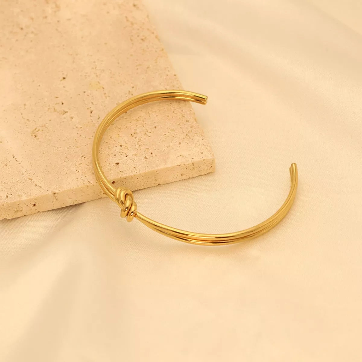 Knot Open Bracelet -