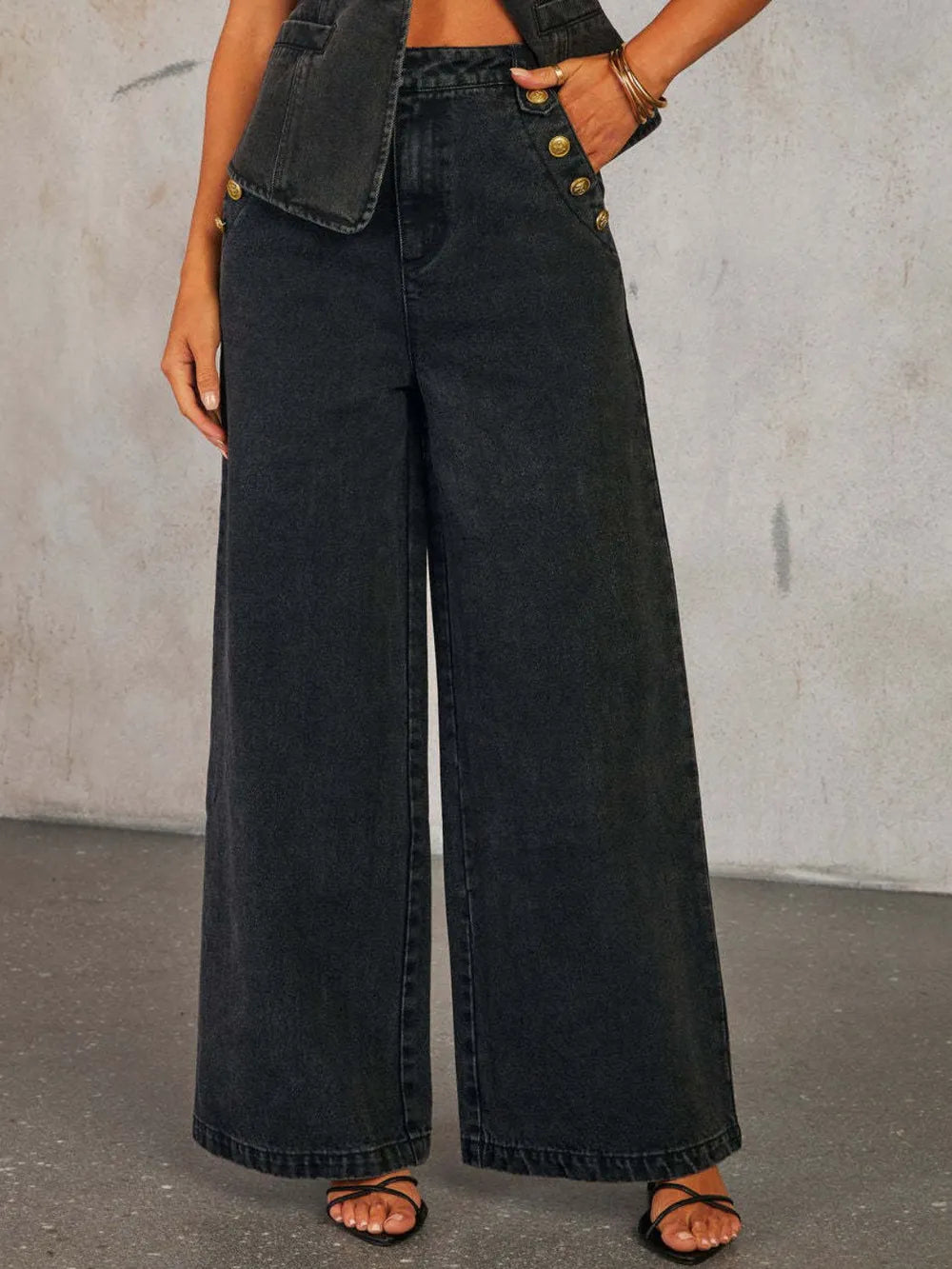 Button Decor High Rise Wide Leg Jeans -