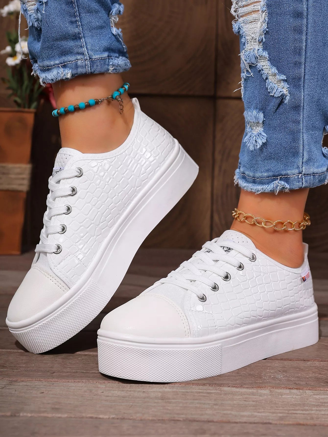 Round Toe Platform Sneakers -