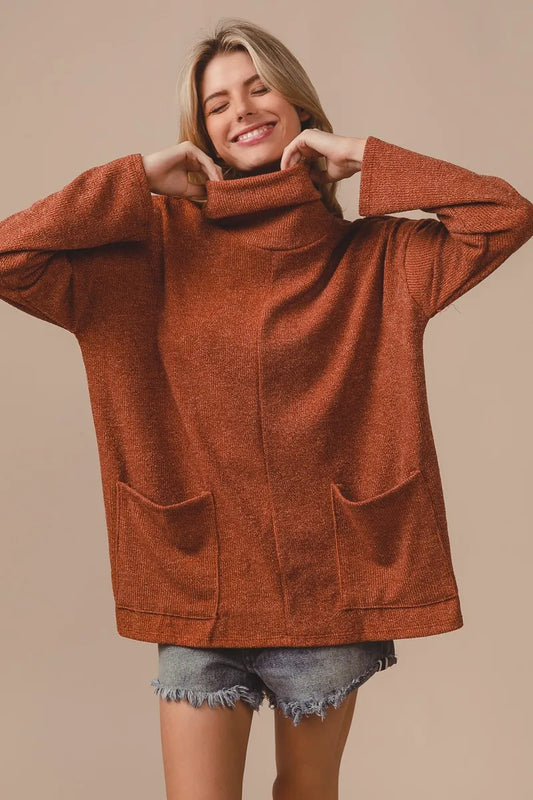 Piper Rib Double Pocket Turtleneck Sweater - Rust