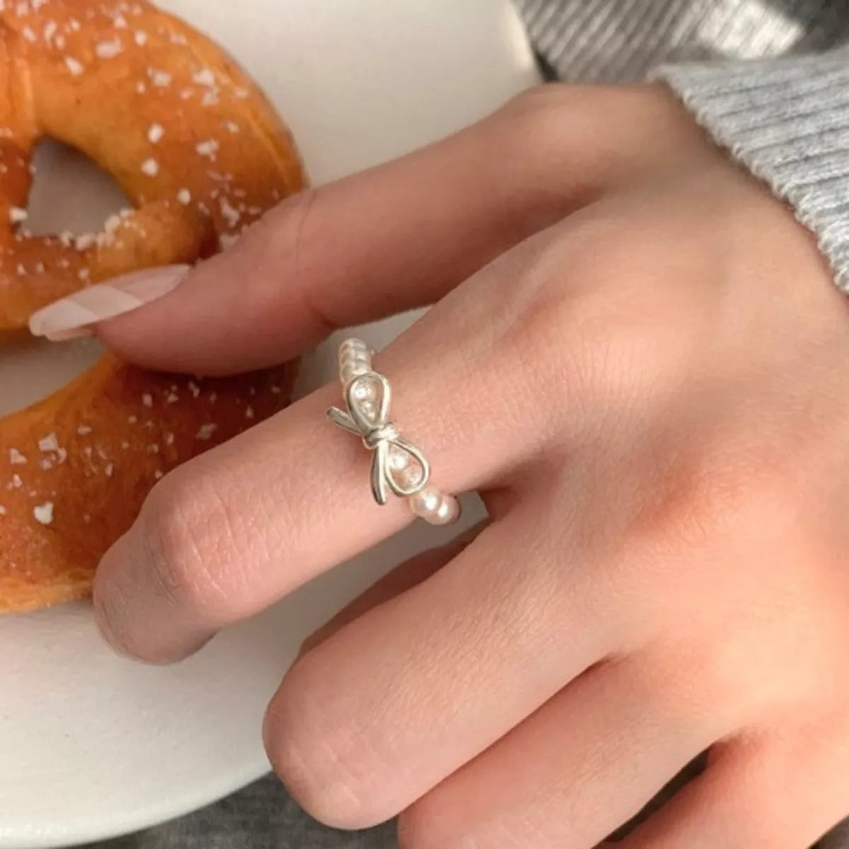Bow Pearl Beaded Ring -