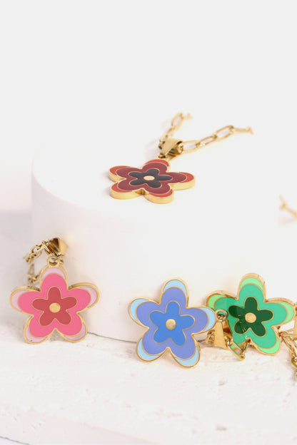 Flower Pendant Necklace | AdoreStarr