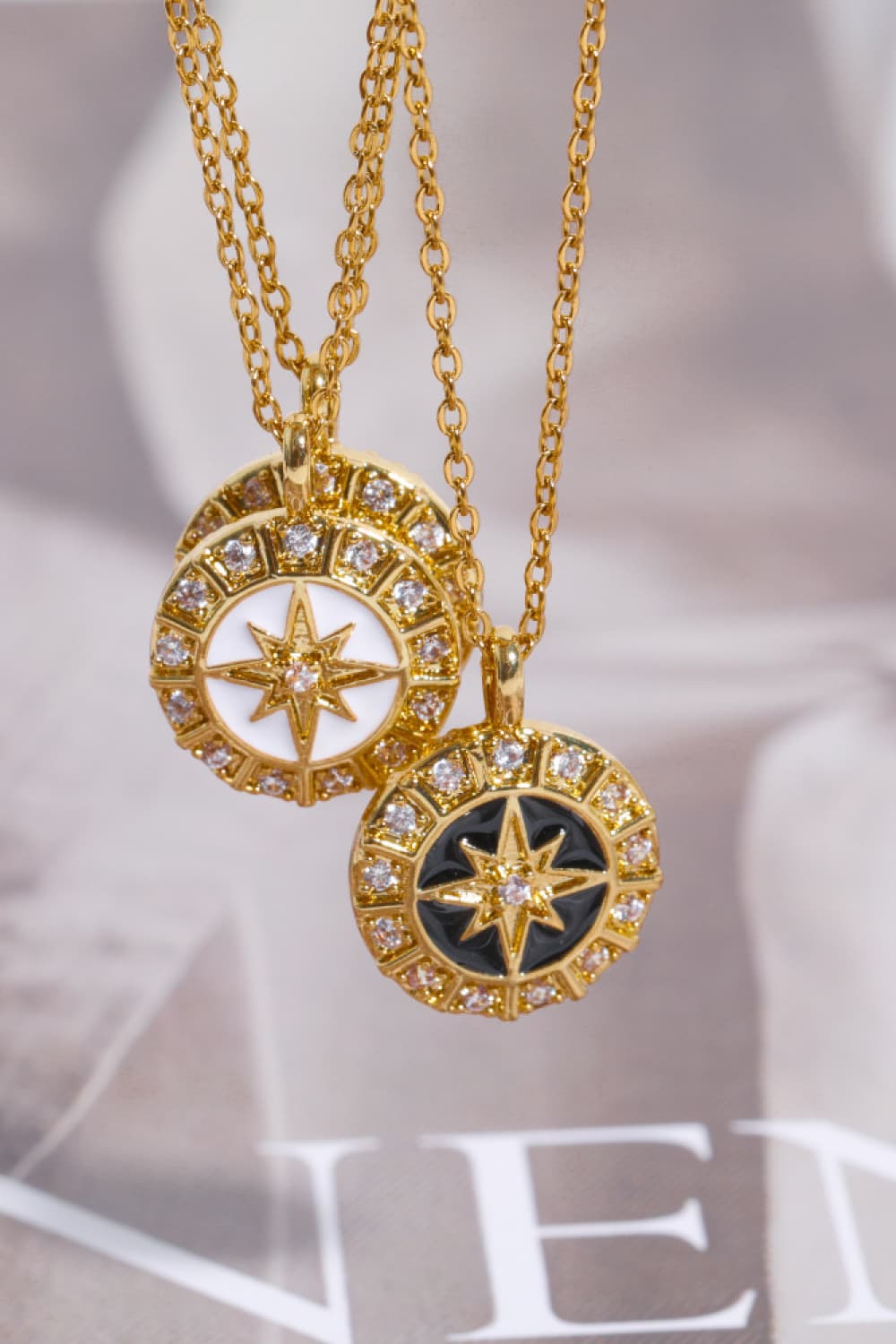 Decor North Star Pendant Necklace | AdoreStarr