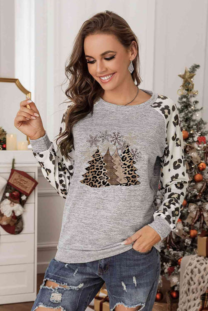 Christmas Tree Graphic Leopard Sweatshirt | AdoreStarr