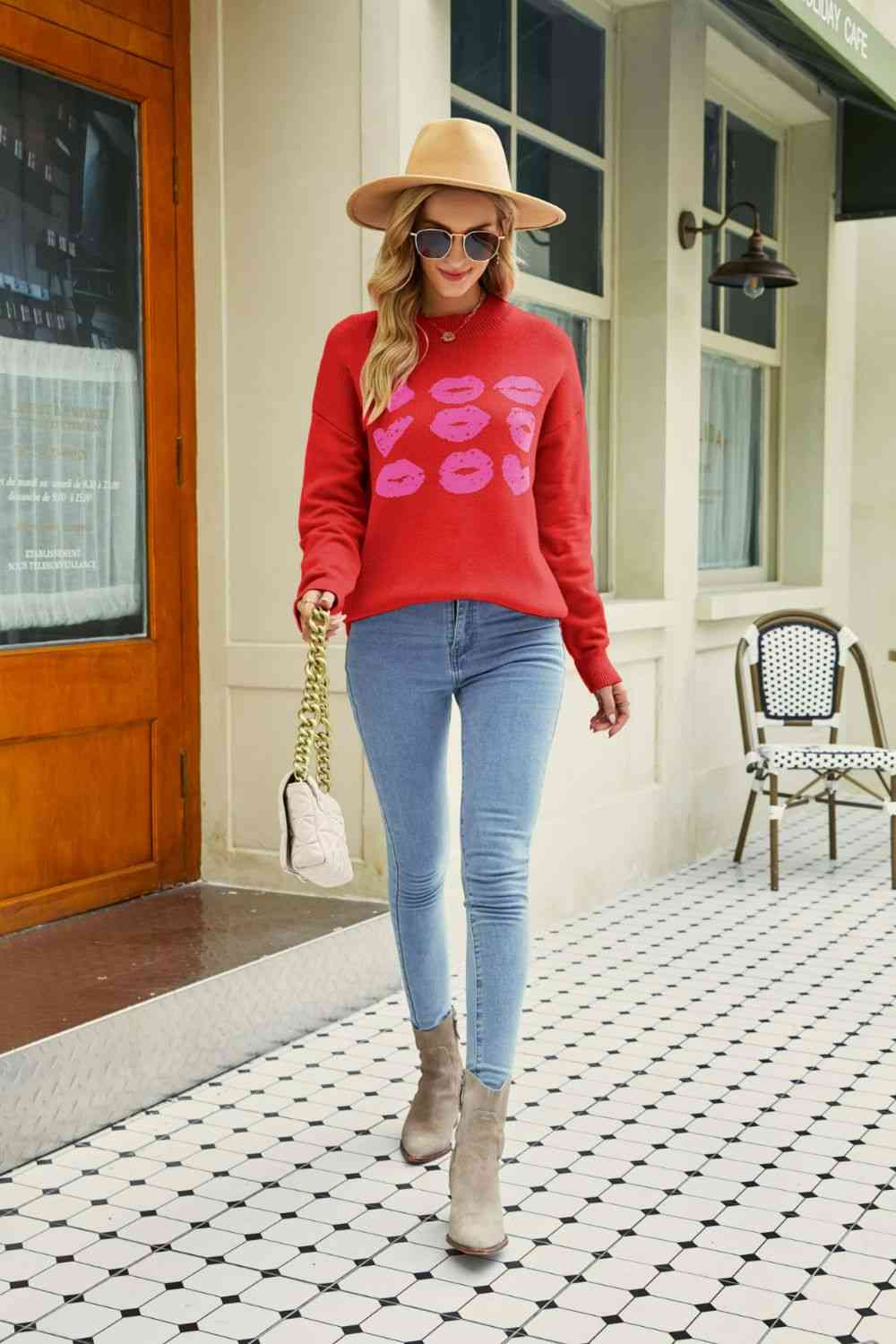 Lip Graphic Slit Dropped Shoulder Sweater - Red