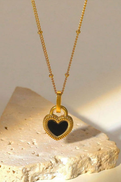 Contrast Heart Pendant Necklace | AdoreStarr