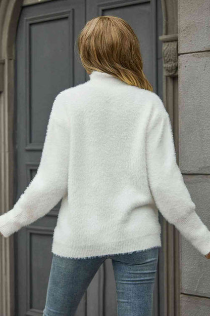 Turtle Neck Long Sleeve Pullover Sweater - White