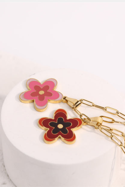 Flower Pendant Necklace | AdoreStarr