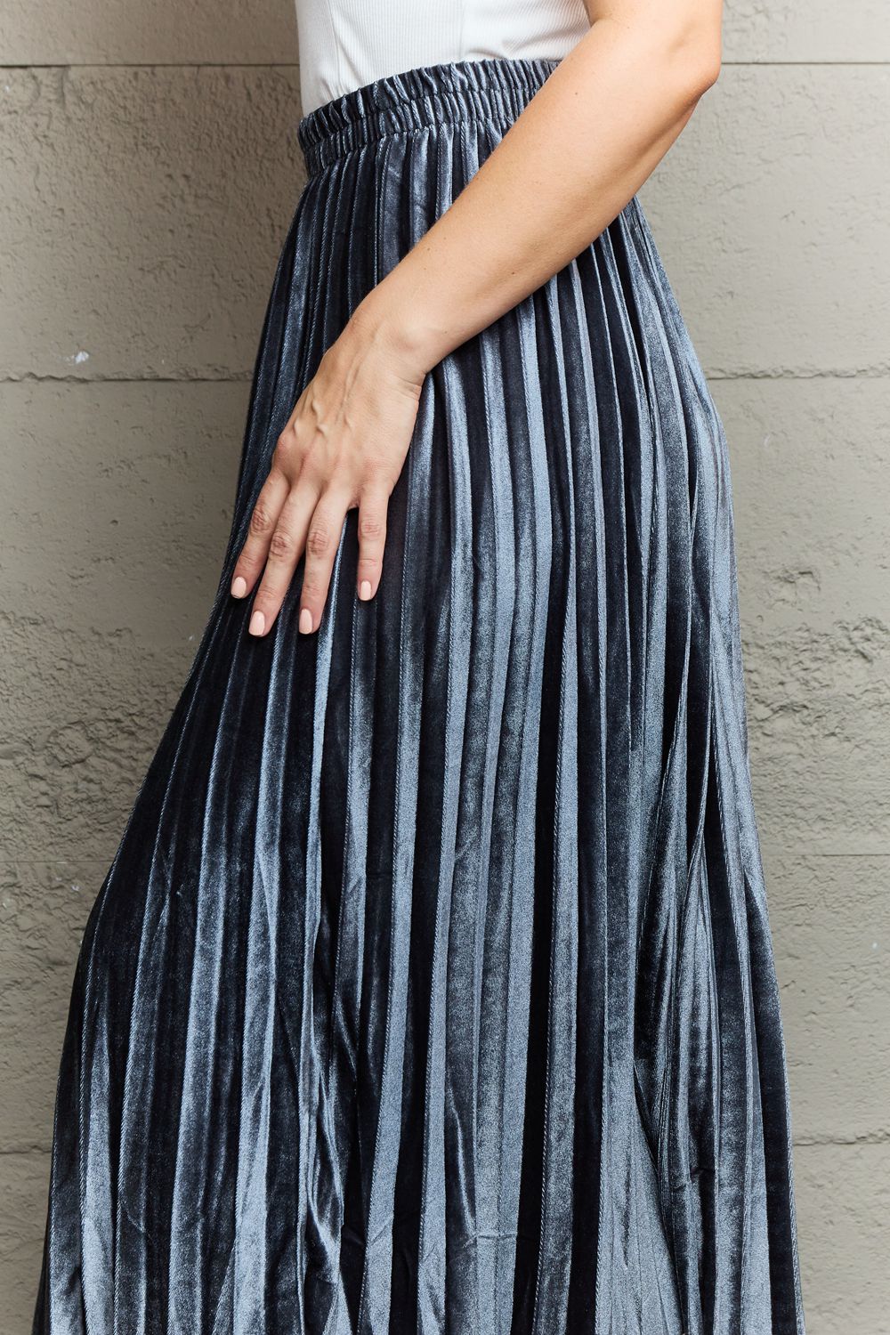 Pleated Flowy Midi Skirt | AdoreStarr